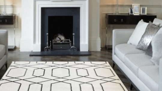 Art Deco Stil Tischlampen in Großbritannien: Eine zeitlose Beleuchtungsoption