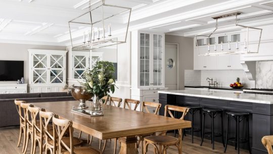 Minimalistisches Beton-Interior-Design: Der Schönheit der Einfachheit begegnen